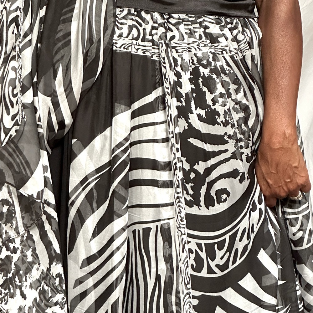 Black and white multi design gown